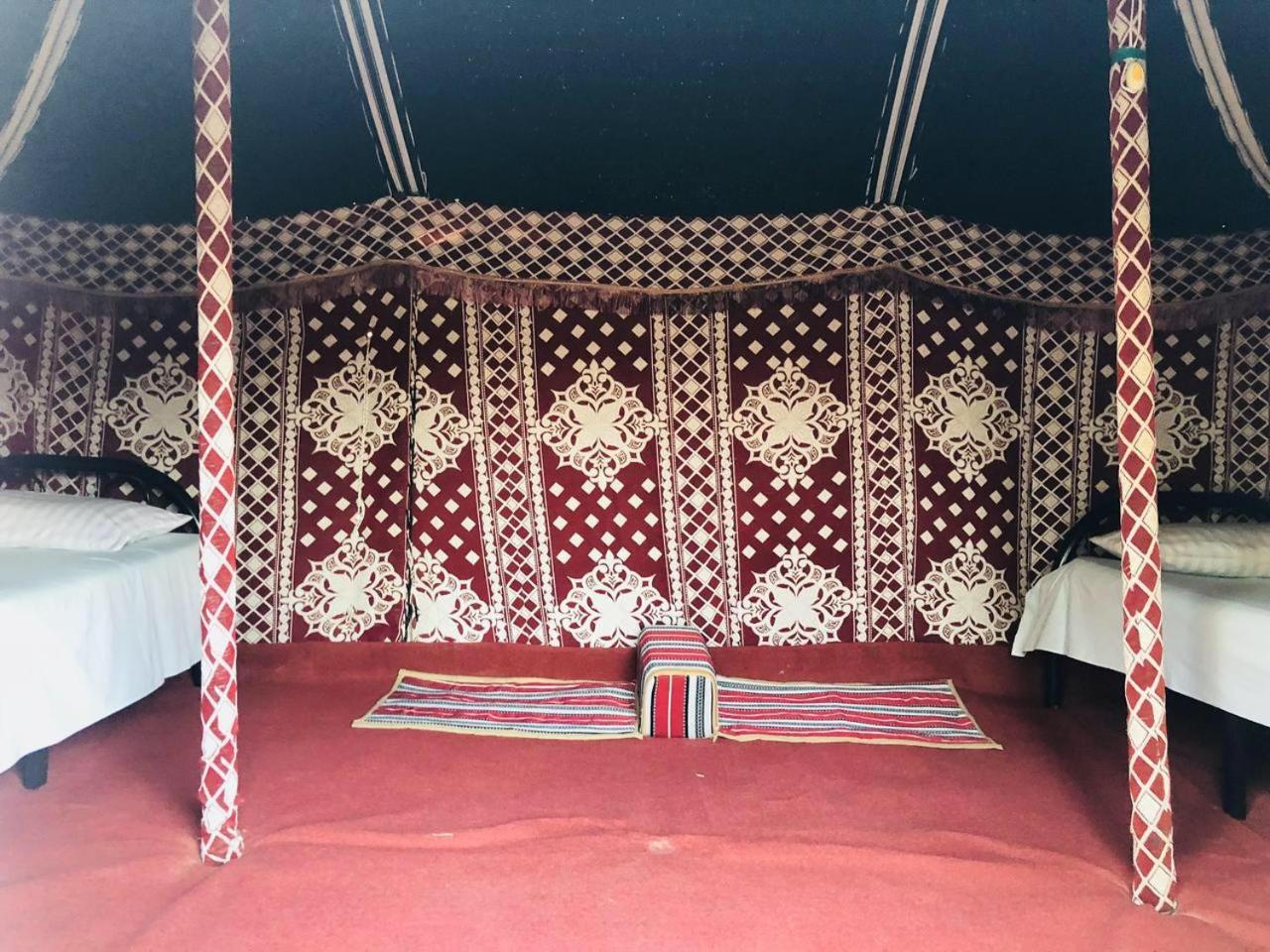 Wahiba Bedouin Rustic Camp Badīyah Quarto foto